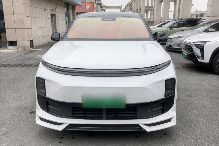 Used Li Auto L6 2024 Pro Model Exterior 1