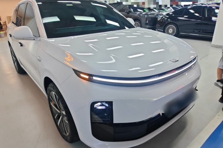 Used Li Auto L6 2024 Pro Model Exterior 1