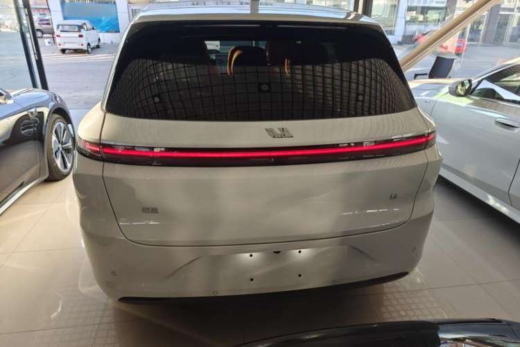 Used Li Auto L6 2024 Pro Model Exterior 1