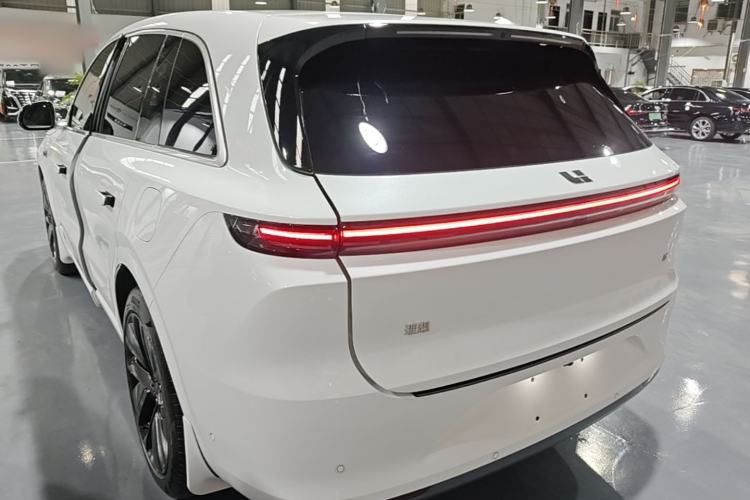 Used Li Auto L6 2024 Max Exterior 2