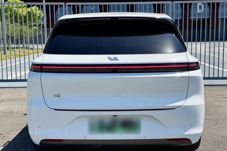 Used Li Auto L6 2024 Pro Model Exterior 3