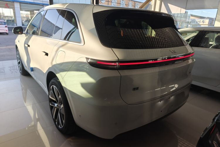 Used Li Auto L6 2024 Pro Model Exterior 3
