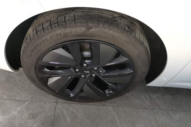 Used Li Auto L6 2024 Pro Model Exterior 3