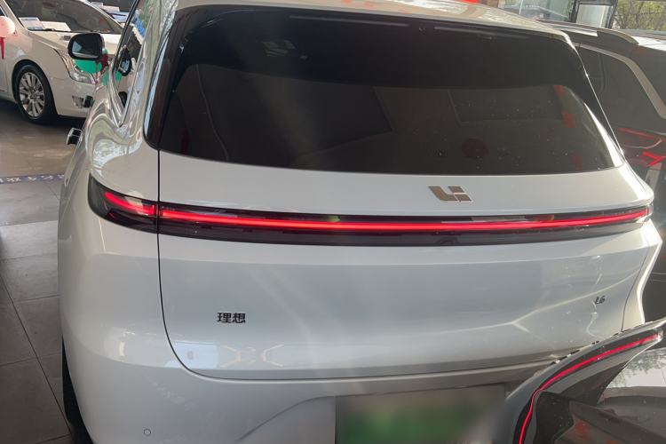 Used Li Auto L6 2024 Max Exterior 4