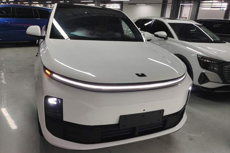 Used Li Auto L6 2024 Pro Model Front