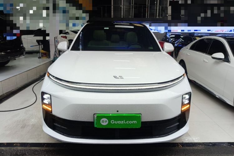 Used Li Auto L6 2024 Pro Model Front