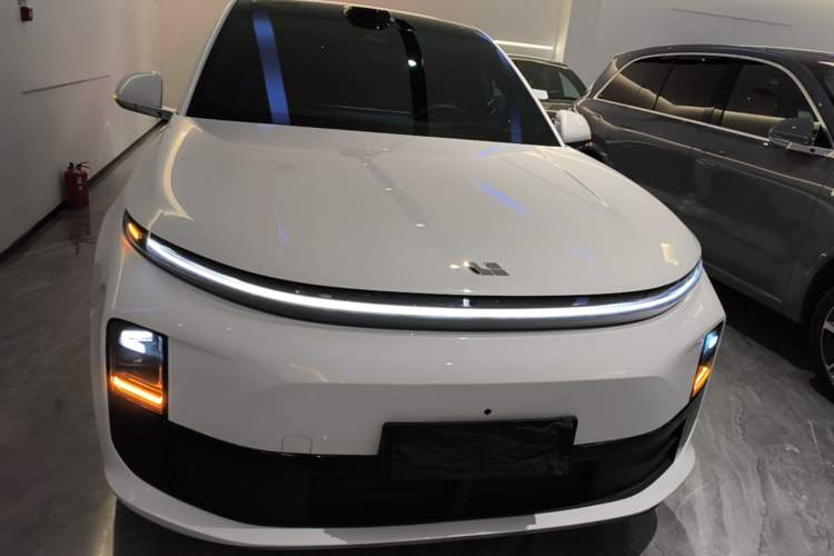 Used Li Auto L6 2024 Max Front