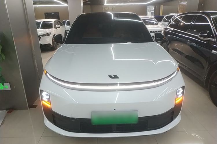 Used Li Auto L6 2024 Pro Model Front