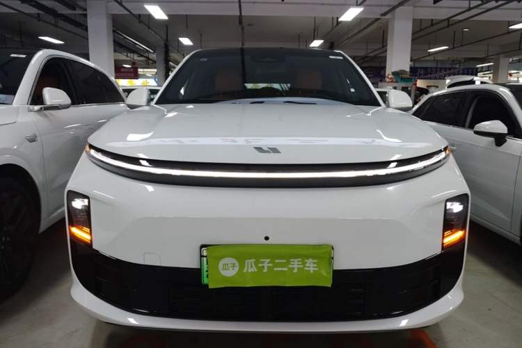 Used Li Auto L6 2024 Pro Model Front