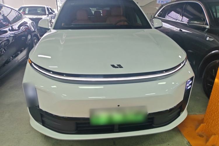 Used Li Auto L6 2024 Pro Model Front