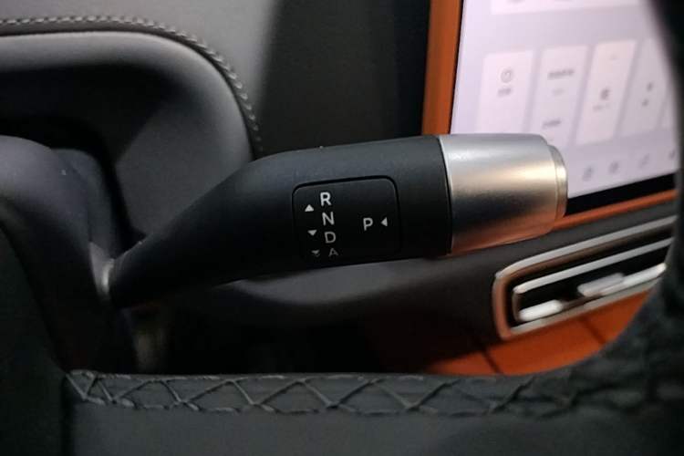 Used Li Auto L6 2024 Max Gear Lever