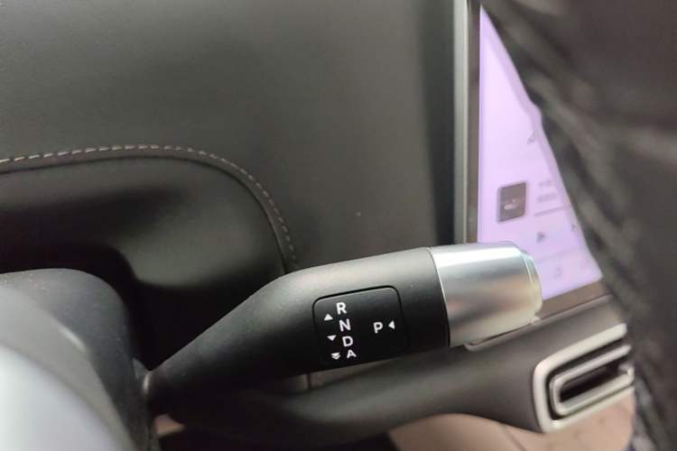Used Li Auto L6 2024 Max Gear Lever
