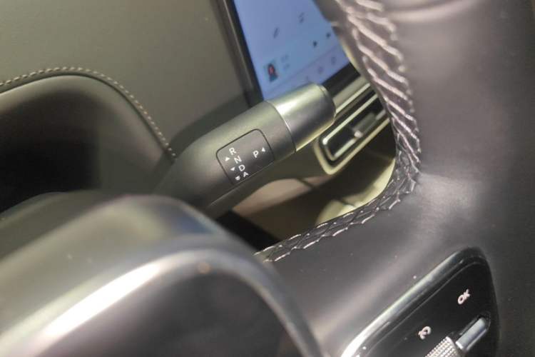 Used Li Auto L6 2024 Pro Model Gear Lever