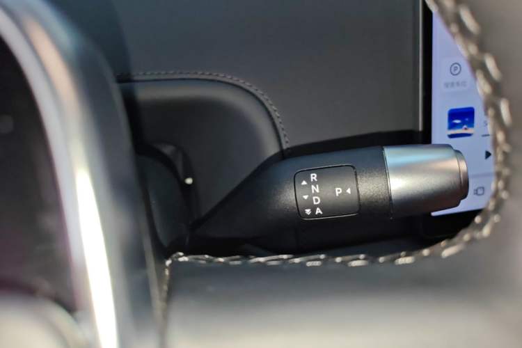Used Li Auto L6 2024 Pro Model Gear Lever