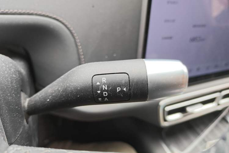 Used Li Auto L6 2024 Pro Model Gear Lever