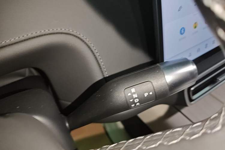 Used Li Auto L6 2024 Pro Model Gear Lever