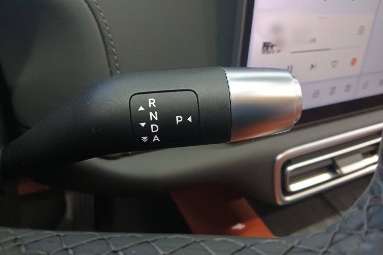 Used Li Auto L6 2024 Max Gear Lever