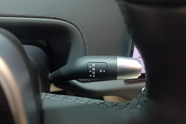 Used Li Auto L6 2024 Max Gear Lever