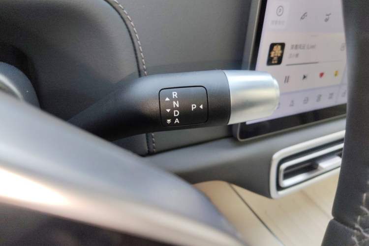 Used Li Auto L6 2024 Pro Model Gear Lever