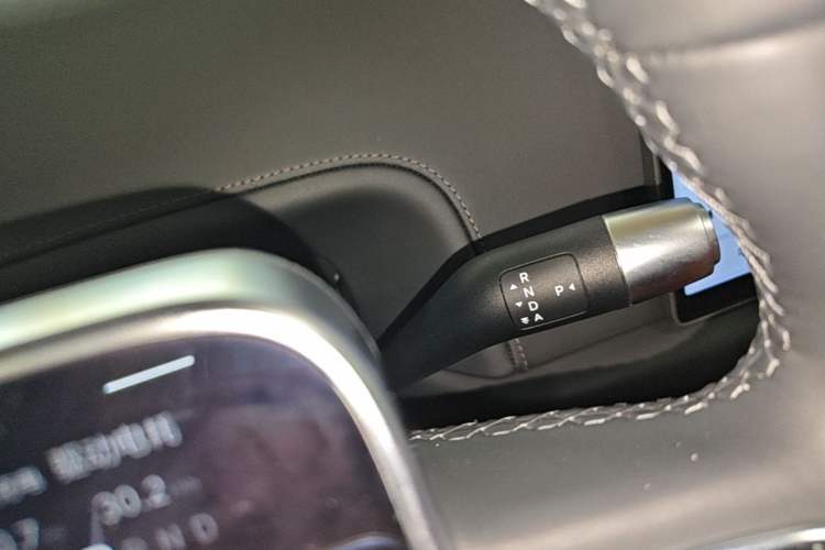 Used Li Auto L6 2024 Pro Model Gear Lever