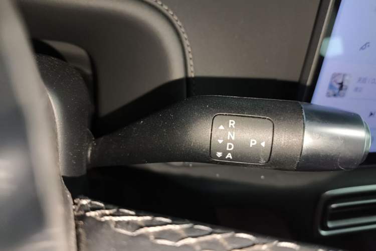 Used Li Auto L6 2024 Pro Model Gear Lever