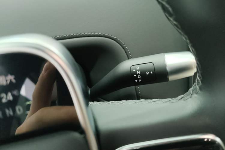 Used Li Auto L6 2024 Pro Model Gear Lever