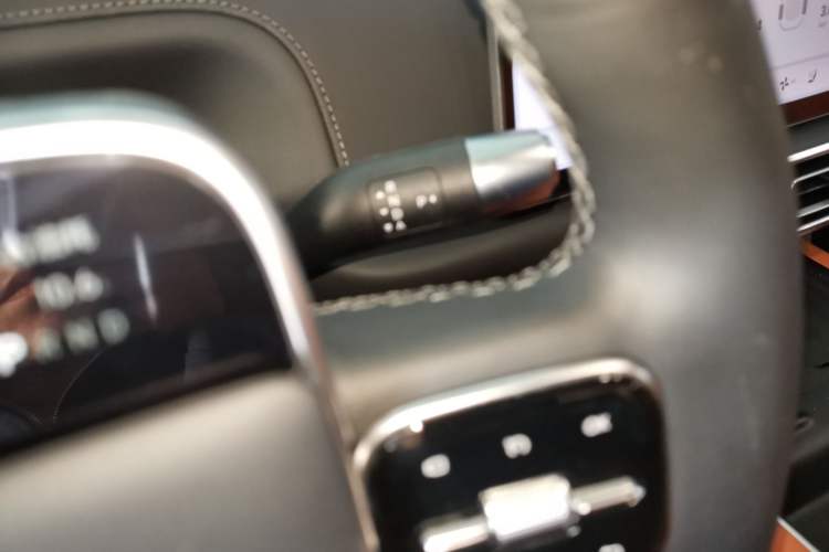 Used Li Auto L6 2024 Pro Model Gear Lever