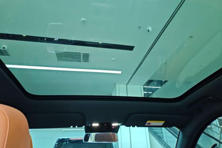 Used Li Auto L6 2024 Pro Model Headliner
