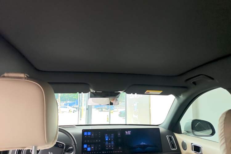 Used Li Auto L6 2024 Max Headliner