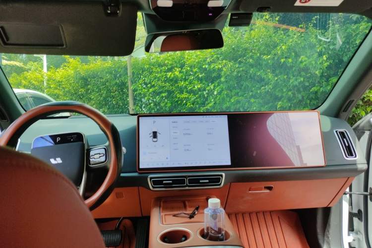 Used Li Auto L6 2024 Pro Model Headliner