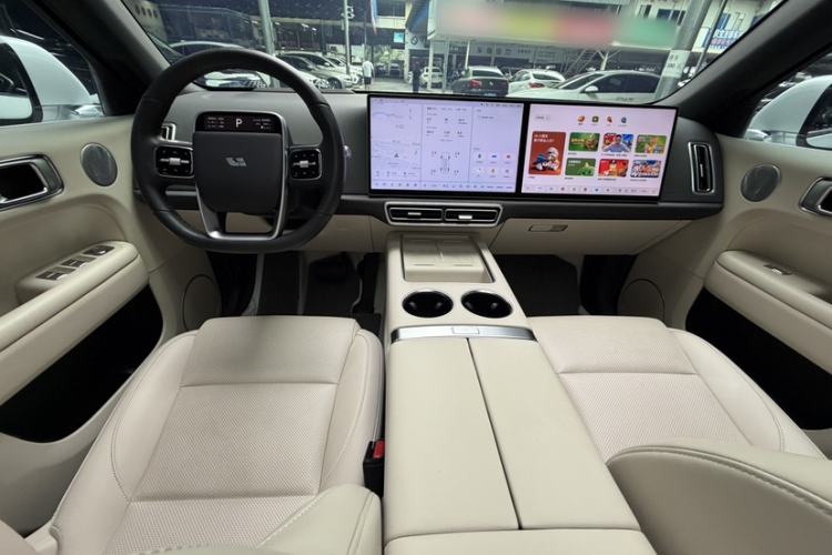 Used Li Auto L6 2024 Pro Model Interior 1