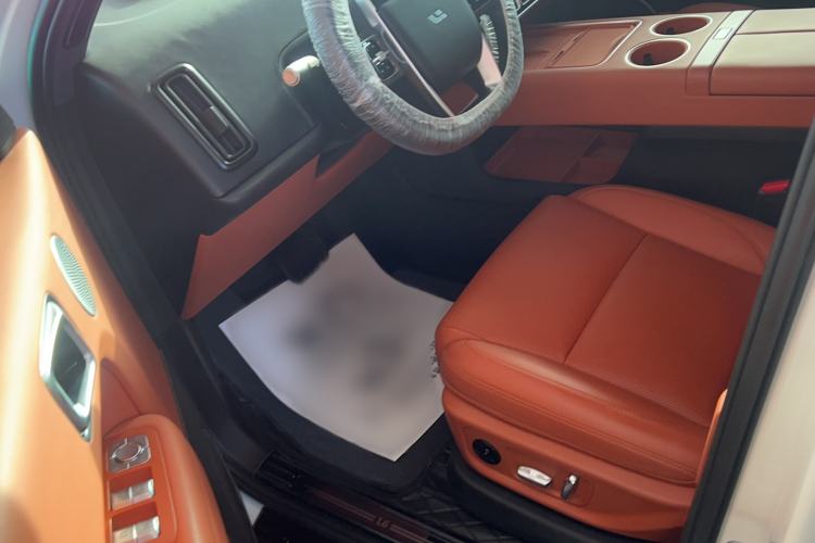 Used Li Auto L6 2024 Max Interior 1