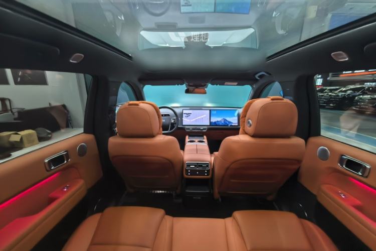 Used Li Auto L6 2024 Pro Model Interior 11