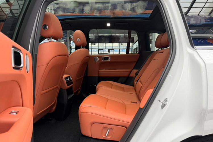 Used Li Auto L6 2024 Pro Model Interior 2