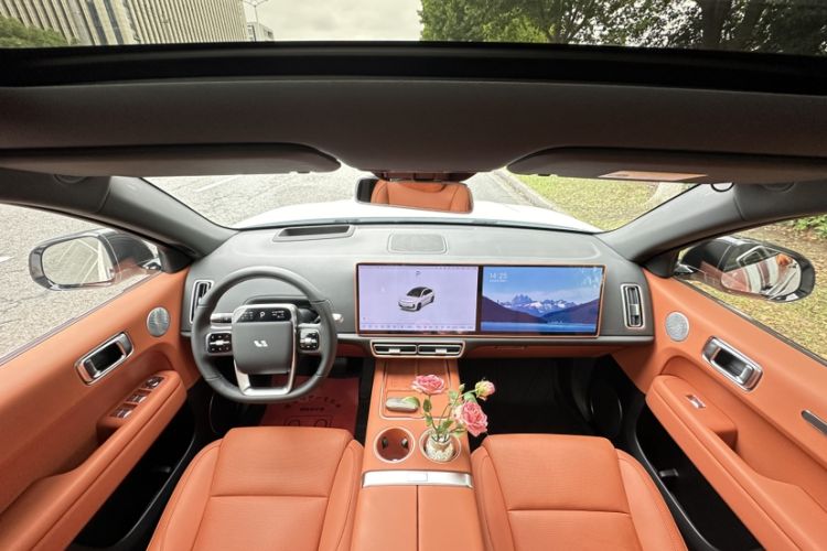 Used Li Auto L6 2024 Pro Model Interior 4