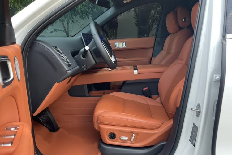 Used Li Auto L6 2024 Pro Model Interior 5