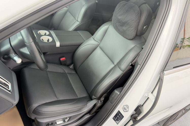 Used Li Auto L6 2024 Pro Model Interior 6