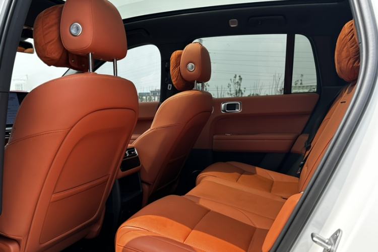 Used Li Auto L6 2024 Pro Model Interior 9