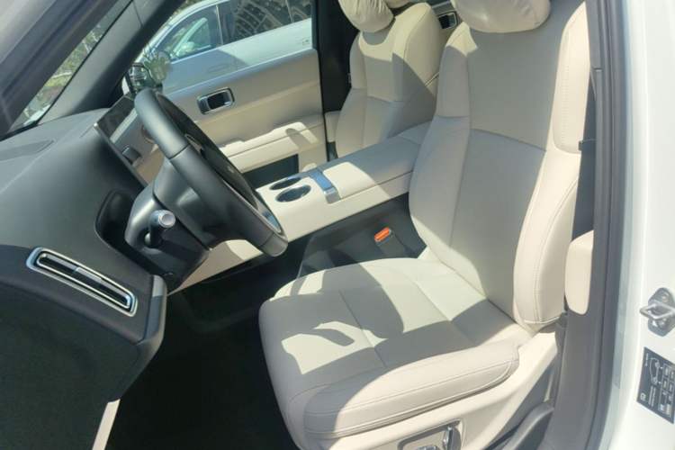 Used Li Auto L6 2024 Max Left Front Seat