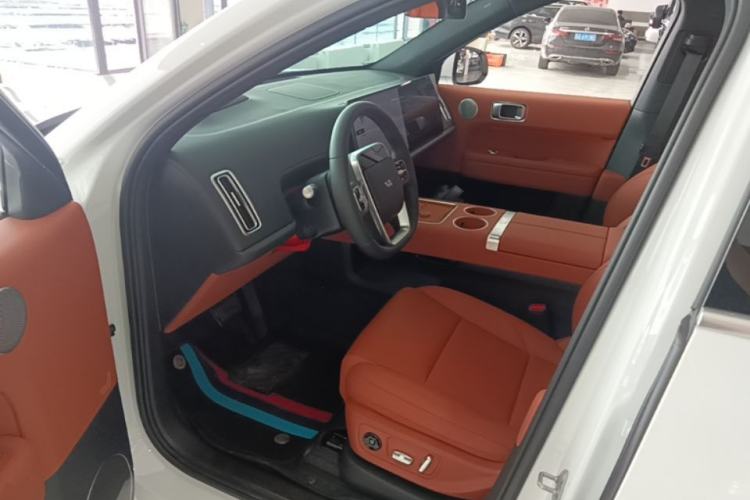 Used Li Auto L6 2024 Pro Model Left Front Seat