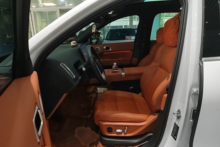 Used Li Auto L6 2024 Pro Model Left Front Seat