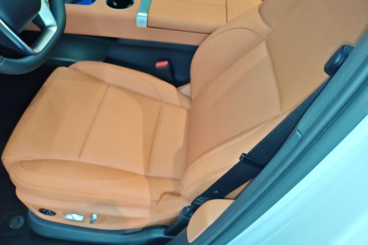 Used Li Auto L6 2024 Pro Model Left Front Seat