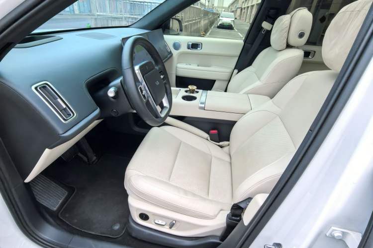 Used Li Auto L6 2024 Pro Model Left Front Seat