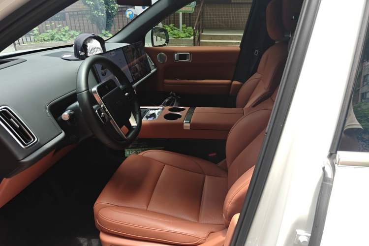 Used Li Auto L6 2024 Pro Model Left Front Seat