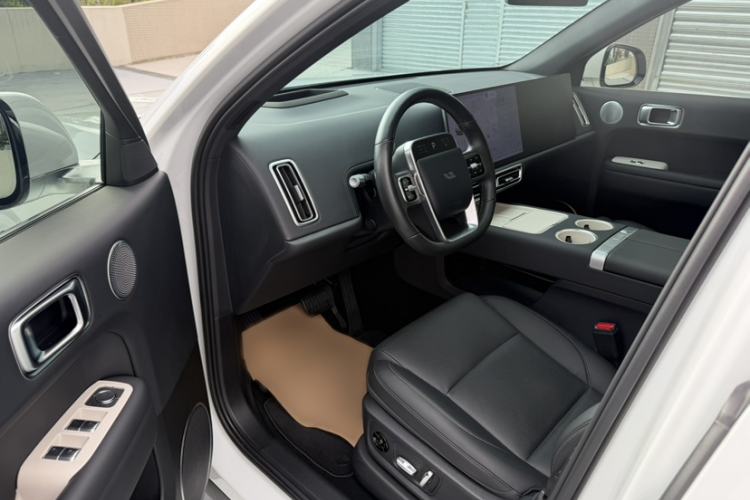 Used Li Auto L6 2024 Pro Model Left Front Seat