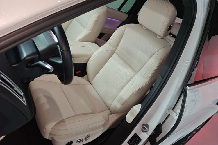 Used Li Auto L6 2024 Pro Model Left Front Seat