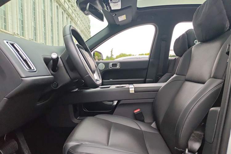 Used Li Auto L6 2024 Max Left Front Seat