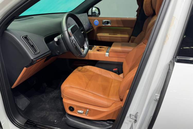 Used Li Auto L6 2024 Pro Model Left Front Seat