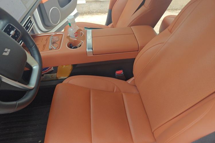 Used Li Auto L6 2024 Pro Model Left Front Seat