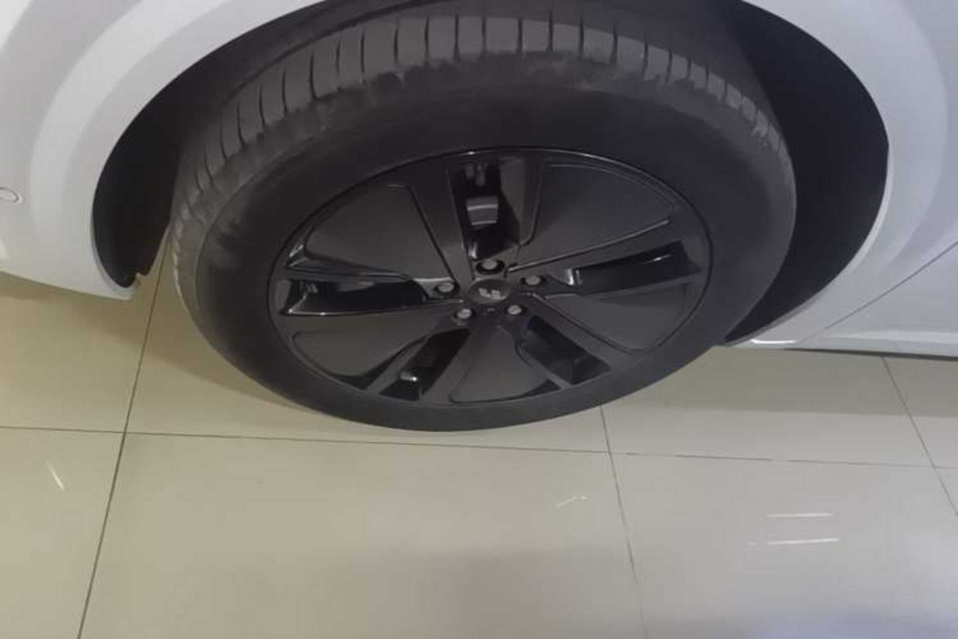 Used Li Auto L6 2024 Max Left Front Wheel Hub
